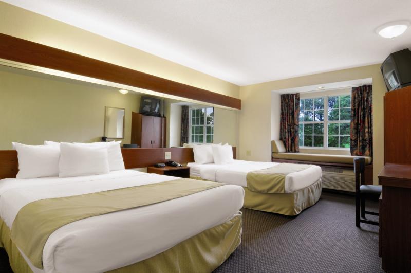 Microtel Inn & Suites By Wyndham Perimeter Center Atlanta Rum bild