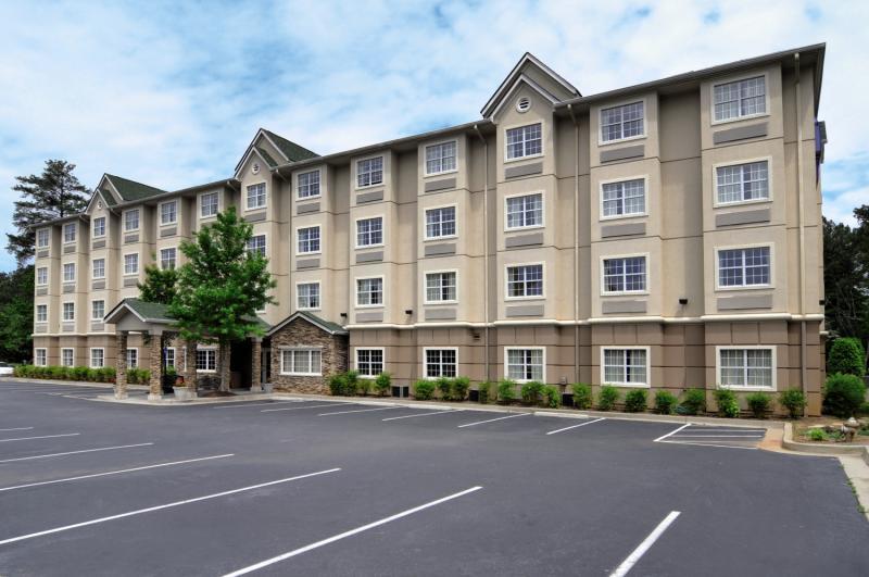 Microtel Inn & Suites By Wyndham Perimeter Center Sandy Springs Exteriör bild