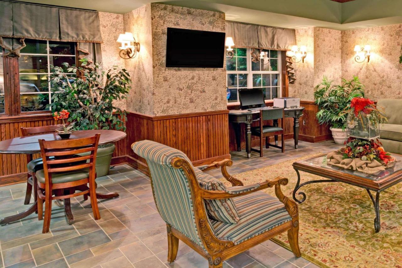 Microtel Inn & Suites By Wyndham Perimeter Center Sandy Springs Exteriör bild